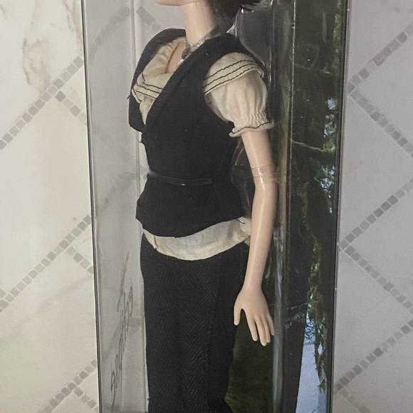 Barbie Twilight Saga Eclipse “Alice” Pink Label - Picture 4 of 5